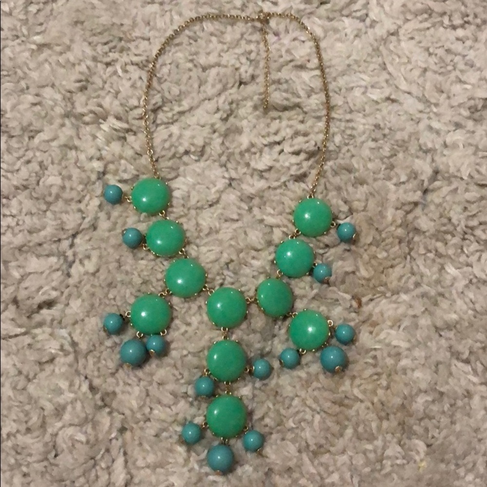 Statement necklace